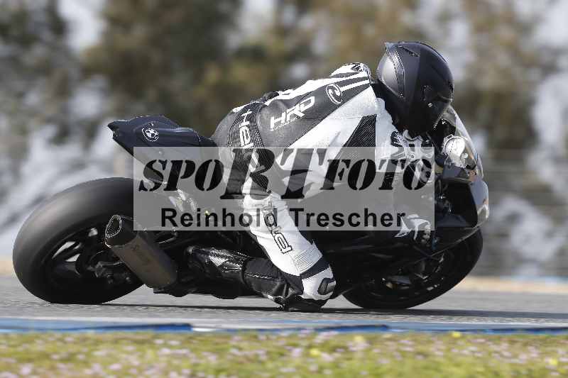 /Archiv-2024/02 29.01.-02.02.2024 Moto Center Thun Jerez/Gruppe blau-blue/backside